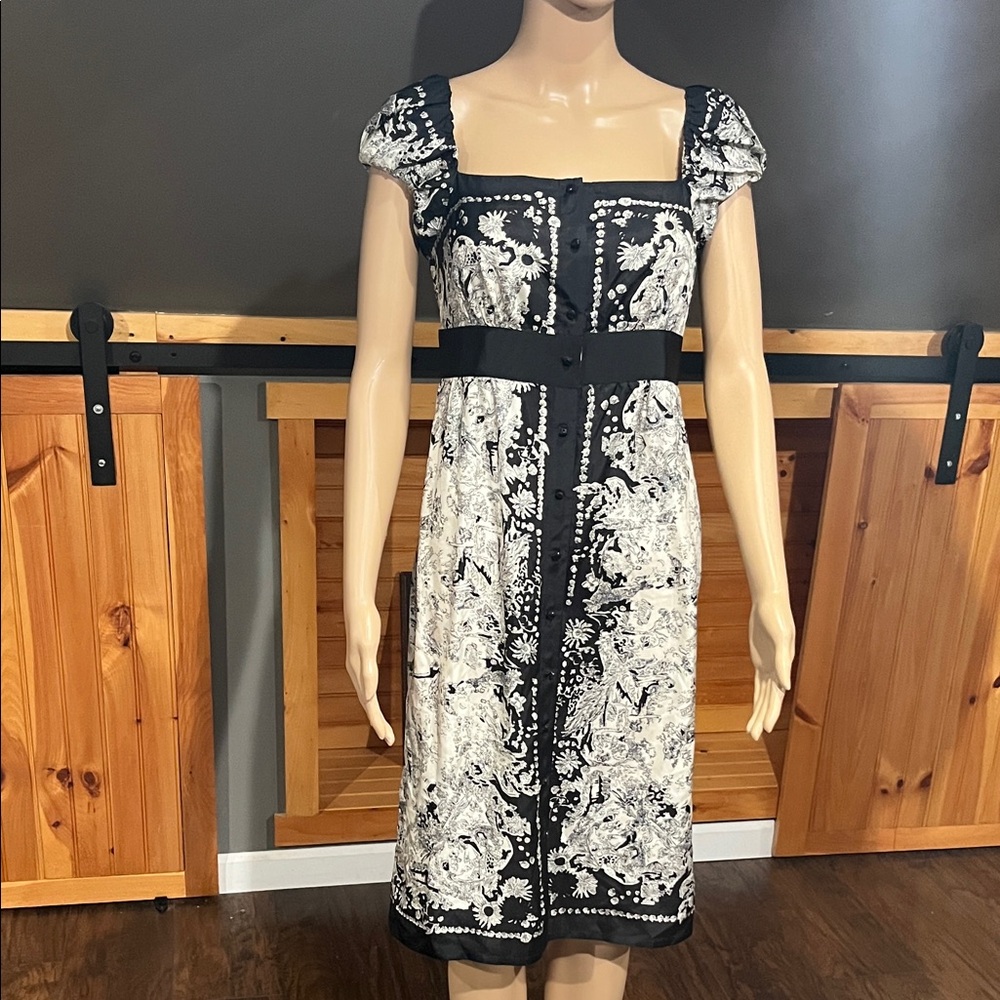 Charles Nolan Chic Black and White Midi Dress 100 % Silk size 6